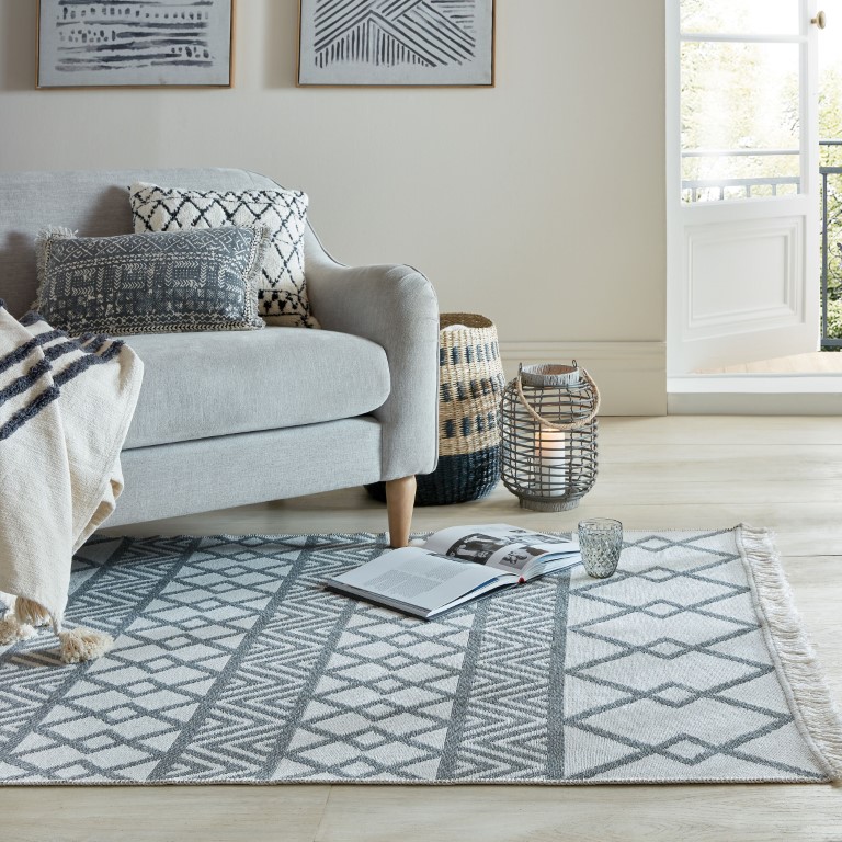 Collage Modern Cut-Out Wool Rug - Flair Rugs